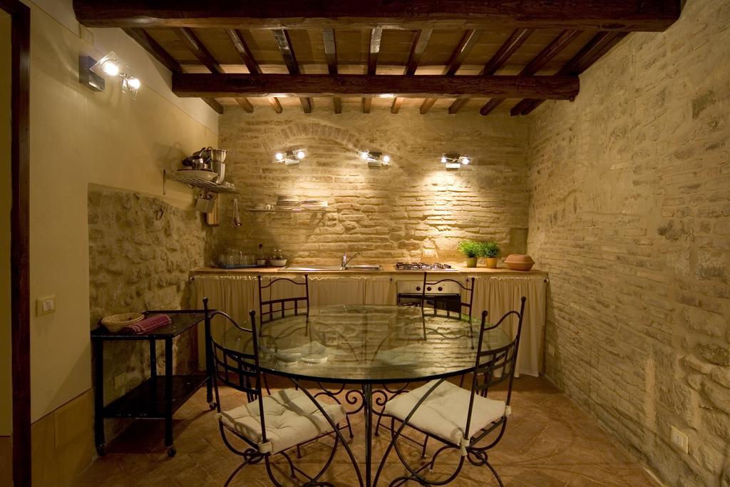 L'Arco Romanico Montefalco Εξωτερικό φωτογραφία