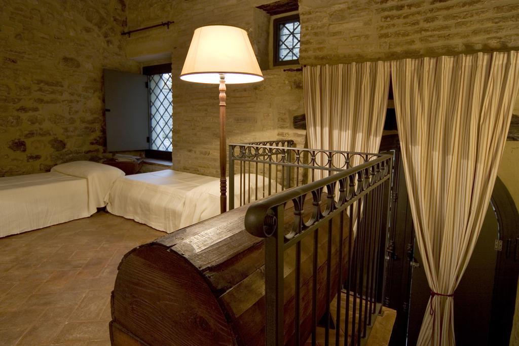 L'Arco Romanico Montefalco Εξωτερικό φωτογραφία