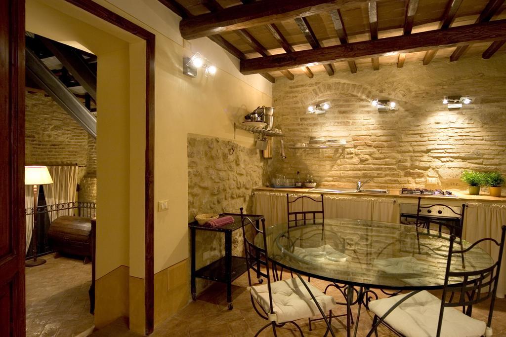 L'Arco Romanico Montefalco Εξωτερικό φωτογραφία