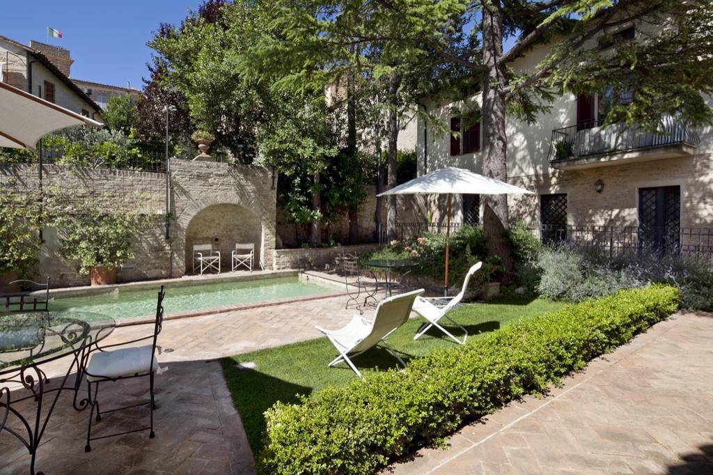 L'Arco Romanico Montefalco Εξωτερικό φωτογραφία